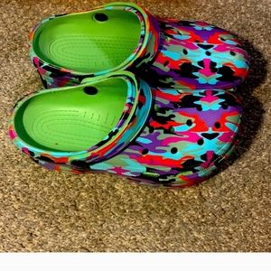 CAPE ROBBIN PLATFORM CROCS